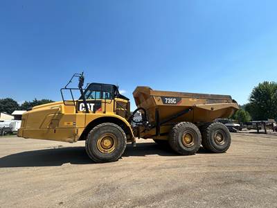 2015 Caterpillar 735C Articulated Truck
