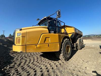 2019 Caterpillar 745 Articulated Truck