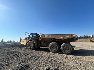 2019 Caterpillar 745 Articulated Truck