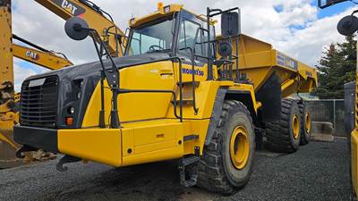 2022 Komatsu HM400-5 Articulated Truck