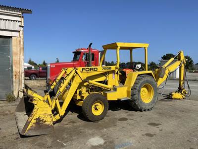 Ford 755B Backhoe