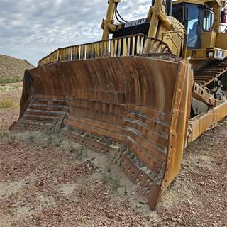 1998 Caterpillar D10R Dozer - U Moldboard, Single Shank Ripper - 3-20 ...