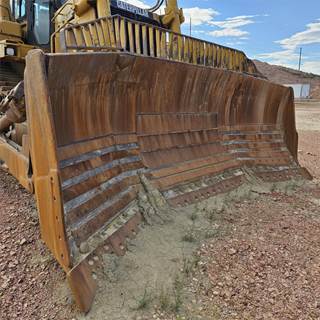 1998 Caterpillar D10R Dozer - U Moldboard, Single Shank Ripper - 3-20 ...
