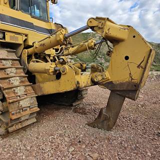 1998 Caterpillar D10R Dozer - U Moldboard, Single Shank Ripper - 3-20 ...