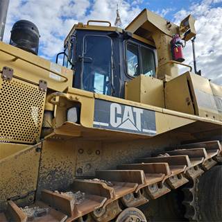 1998 Caterpillar D10R Dozer - U Moldboard, Single Shank Ripper - 3-20 ...