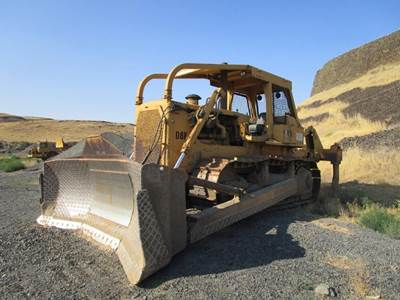1974 Caterpillar D8K Dozer - U Moldboard, Multi-Shank Ripper