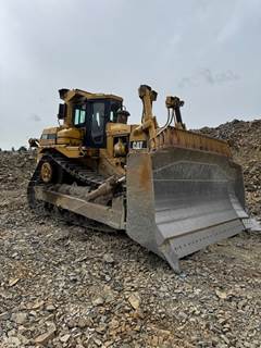 Caterpillar D9R Dozer