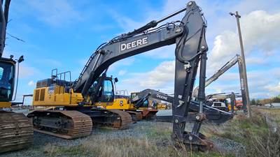 2022 John Deere 470G Excavator