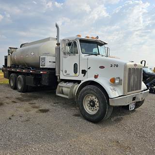 2002 Peterbilt 357 Fuel & Lube Truck - 2-70