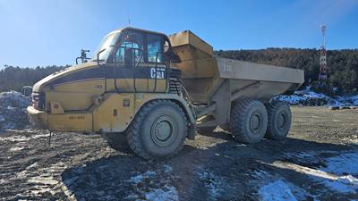 2005 Caterpillar 730 Off-Highway Truck - Recent Engine & Trans
