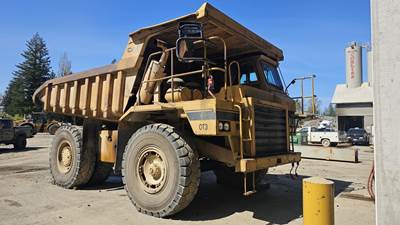 1984 Caterpillar 769C Off-Highway Truck