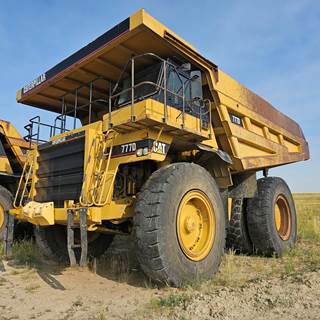 2000 Caterpillar 777D Off-Highway Truck - 7-48