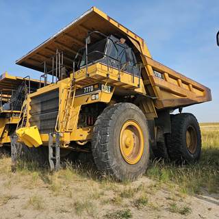 2002 Caterpillar 777D Off-Highway Truck - 7-49