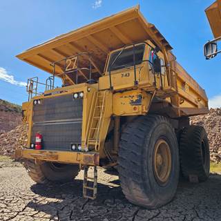 1989 Caterpillar 785 Off-Highway Truck - 7-52