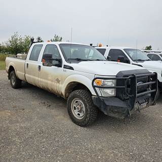 2015 Ford F-350 XL XL Crew Cab Truck - 1-77