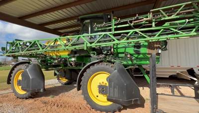 2014 John Deere 4630 Self-Propelled Sprayer