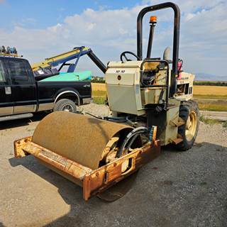 1998 Ingersoll-Rand SD40D Smooth Drum Roller Compactor - 10-10