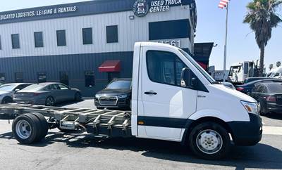 GREEN POWER EV STAR Single Axle Cab & Chassis Truck - 201HP, Automatic