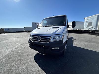 GREEN POWER EV STAR Cab & Chassis Truck - 118HP, Automatic