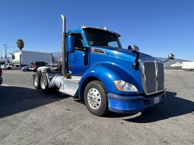 Kenworth T680 Day Cab Truck - Paccar 405HP, 12 Speed Automatic