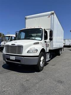 Freightliner M2 106 26 ft Box Truck - 220HP, Automatic