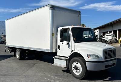 Freightliner M2 106 Box Truck - 220HP, 6 Speed Automatic