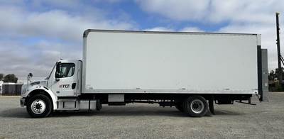 Freightliner M2 106 Box Truck - 220HP, 6 Speed Automatic