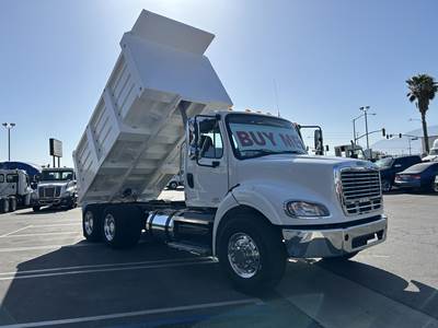 Freightliner M2 112 Dump Truck - Detroit 450HP, Automatic