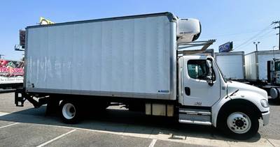 Freightliner M2 106 Refrigerated Truck - 220HP, 6 Speed Manual, Carrier