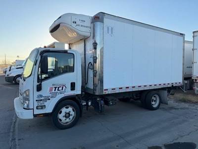 Isuzu NRR 16 ft Refrigerated Truck - 220HP, Automatic, Thermo King, Liftgate