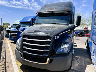 Freightliner Cascadia 126 Sleeper Semi Truck - Detroit 505HP, 13 Speed Dt12 Manual