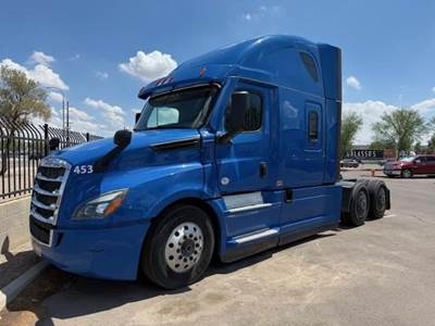 Freightliner Cascadia 126 Sleeper Semi Truck - 72" Raised Roof Sleeper, Detroit 505HP, 13 Speed Ultrashift Manual