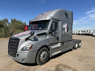 Freightliner Cascadia 126 Sleeper Semi Truck - Raised Roof Sleeper, Detroit 505HP, Automatic