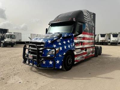 Freightliner Cascadia 126 Sleeper Semi Truck - 70" Raised Roof Sleeper, Detroit 505HP, 12 Speed Dt12 Automatic