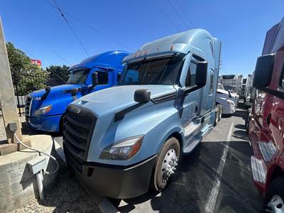 Freightliner Cascadia 126 Sleeper Semi Truck - 70" Raised Roof Sleeper, Detroit 505HP, 12 Speed Dt12 Automatic