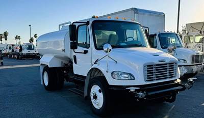 Freightliner M2 106 Water Truck - Detroit 220HP, 6 Speed Automatic