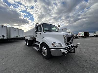 Freightliner M2 112 4000 Gallon Water Truck - Detroit 450HP, Automatic