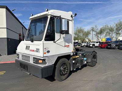 Kalmar Ottawa Yard Spotter Truck - Cummins, 200HP, 6+1 Speed Allison Rds Automatic