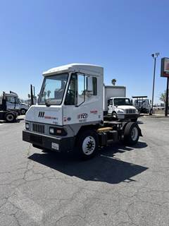 Kalmar Ottawa T2 Yard Spotter Truck - Cummins, Automatic