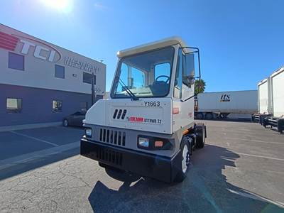 Kalmar Ottawa T2 Yard Spotter Truck - Cummins, 173HP, Automatic