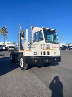 Ottawa 30 Yard Spotter Truck - Cummins, 200HP, Automatic