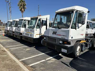 Ottawa T2 Yard Spotter Truck - Automatic