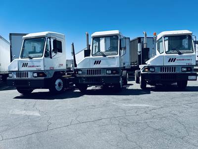 Ottawa T2 Yard Spotter Truck - Automatic