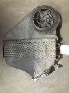 Detroit DD13 Air Cleaner / Air Filter Housing