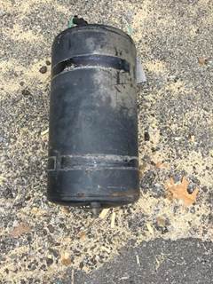 Freightliner Cascadia Left Air Tank