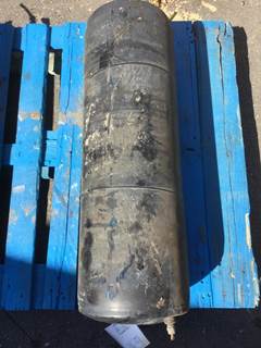 Freightliner Cascadia Left Air Tank