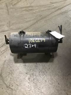 GMC C7500 Left Air Tank