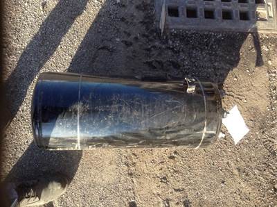 Kenworth T680 Air Tank