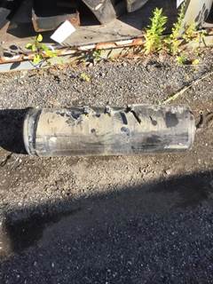 Peterbilt 387 Left Air Tank