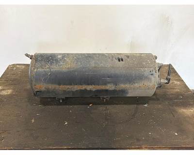 Volvo VNL Left Air Tank